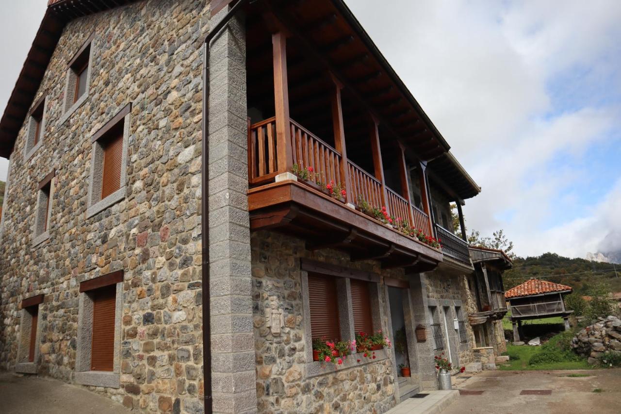 Casa Rural Pambuches Soto De Valdeon المظهر الخارجي الصورة